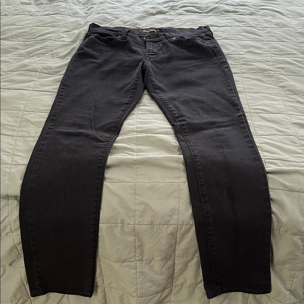 Old Navy Women's Black Straight Leg Jeans